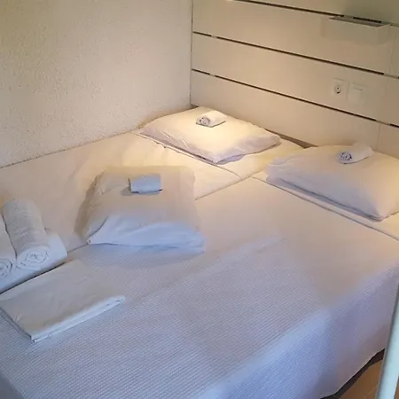Konstantinos's Luxury Sani Száni-part