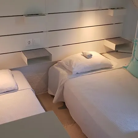 Konstantinos's Luxury Sani * Száni-part