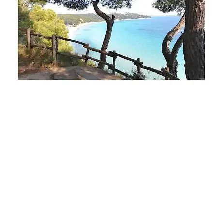 Konstantinos's Luxury Sani